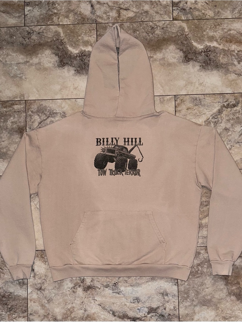 Billy Hill Tow Truck Terror Horror Pullover Hoodie Beige Size XL